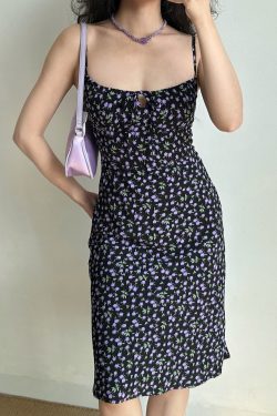 Retro Floral Front Tie Strap Dress - Slim Waist European American Style for Vacation - 90s Inspired Summer Fashion