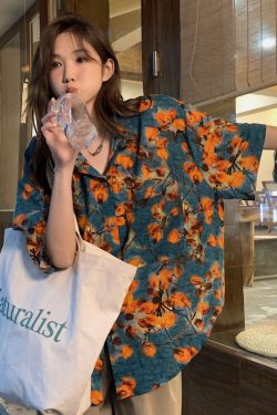 Retro Floral Loose Short Sleeve Shirt for Women - Summer Hawaiian Beach Top, Casual Vacation Style