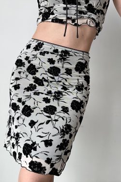 Retro Floral Print Camisole and High-Waisted Bodycon Skirt Two-Piece Set - European and American Style, Perfect for 90s and Y2K Fashion