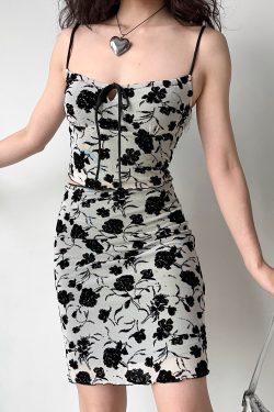 Retro Floral Print Camisole and High-Waisted Bodycon Skirt Two-Piece Set - European and American Style, Perfect for 90s and Y2K Fashion