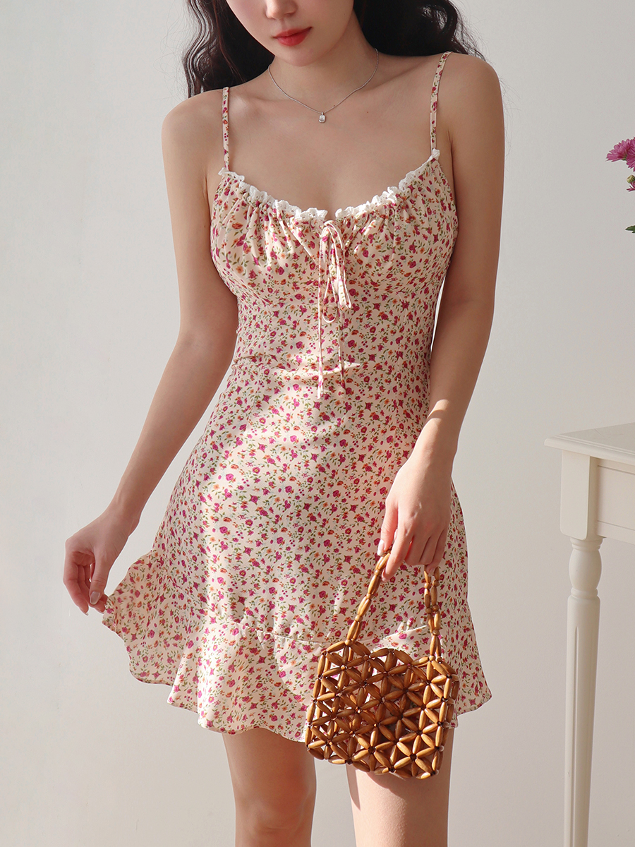 Retro Floral Slip Dress for Women - V-Neck, Tie Waist, Slimming Mini Dress for Vacation, 90s Style Retro Floral Slip Dress for Women - V-Neck, Tie Waist, Slimming Mini Dress for Vacation, 90s Style