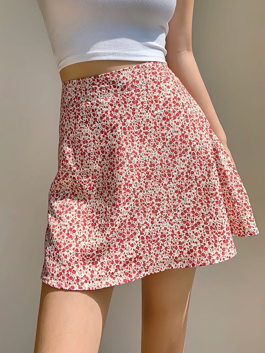 Retro French Girl Floral High Waist A-Line Skirt for Vacation - Short Umbrella Skirt for Summer - Trendy 90s Style Retro French Girl Floral High Waist A-Line Skirt for Vacation - Short Umbrella Skirt for Summer - Trendy 90s Style