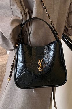 Retro High-End Oil Wax Leather Bucket Bag for Women - Trendy Versatile Shoulder Bag for Winter 2025 Fashion