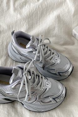 Retro Hong Kong Style Thick-Soled Height-Increasing Dad Shoes for Women - Trendy, Lightweight, Versatile Casual Sports Footwear