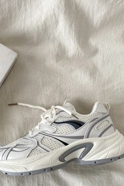 Retro Hong Kong Style Thick-Soled Height-Increasing Dad Shoes for Women - Trendy, Lightweight, Versatile Casual Sports Footwear