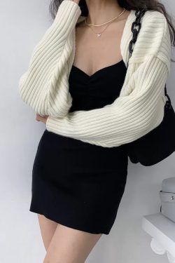 Retro Knitted Cardigan for Women - Loose High-Waisted Short Shawl Coat in European and American Style, Versatile Fashion Essential