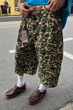 Retro Leopard Print Camouflage Wide-Leg Cropped Shorts for Men and Women - Summer Casual Versatile Fashion