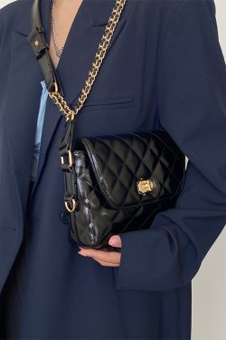 Retro Lock Buckle Underarm Bag for Women - Spring Summer Crossbody Shoulder Bag - Small Niche Design