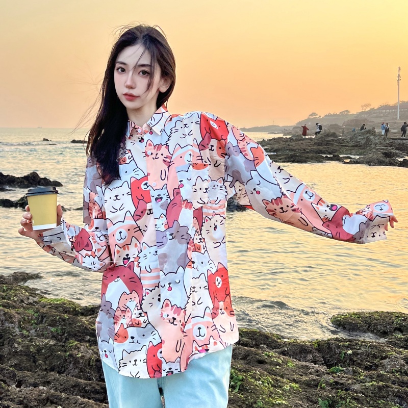 Retro Loose Long Sleeve Floral Shirt for Women – Autumn Hawaiian Beach Top, Unique Casual Style Retro Loose Long Sleeve Floral Shirt for Women – Autumn Hawaiian Beach Top, Unique Casual Style