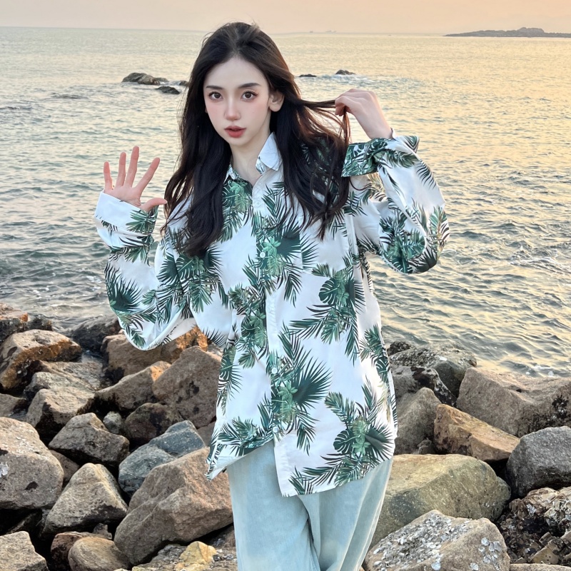 Retro Loose Long Sleeve Floral Shirt for Women – Autumn Hawaiian Beach Top, Unique Casual Style Retro Loose Long Sleeve Floral Shirt for Women – Autumn Hawaiian Beach Top, Unique Casual Style