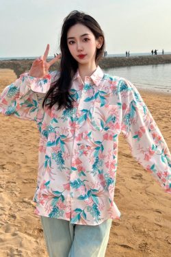 Retro Loose Long Sleeve Floral Shirt for Women – Autumn Hawaiian Beach Top, Unique Casual Style