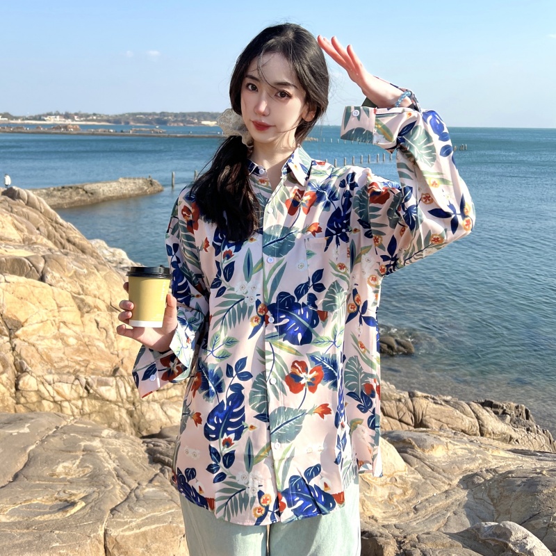 Retro Loose Long Sleeve Floral Shirt for Women – Autumn Hawaiian Beach Top, Unique Casual Style Retro Loose Long Sleeve Floral Shirt for Women – Autumn Hawaiian Beach Top, Unique Casual Style