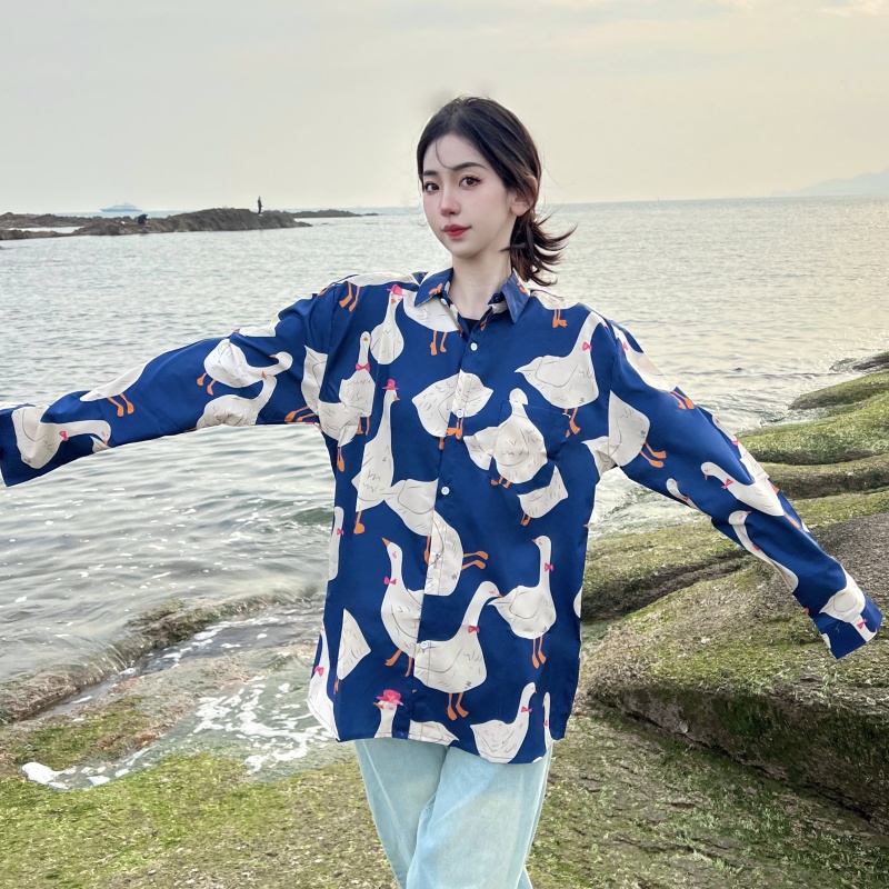 Retro Loose Long Sleeve Floral Shirt for Women – Autumn Hawaiian Beach Top, Unique Casual Style Retro Loose Long Sleeve Floral Shirt for Women – Autumn Hawaiian Beach Top, Unique Casual Style