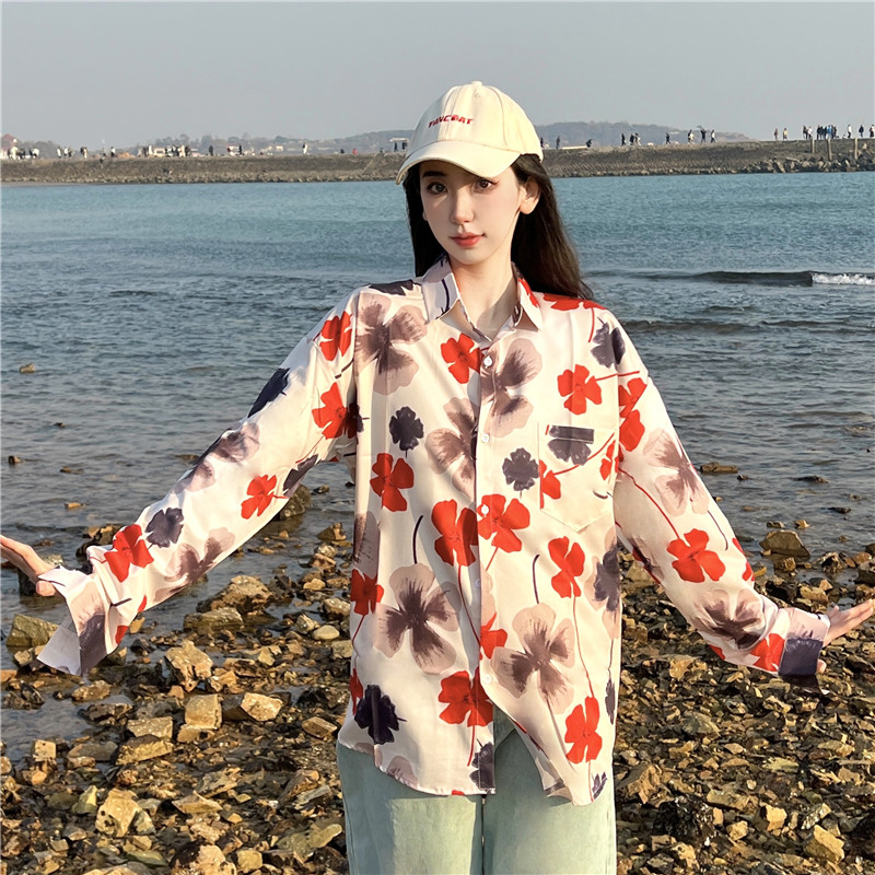 Retro Loose Long Sleeve Floral Shirt for Women – Autumn Hawaiian Beach Top, Unique Casual Style Retro Loose Long Sleeve Floral Shirt for Women – Autumn Hawaiian Beach Top, Unique Casual Style