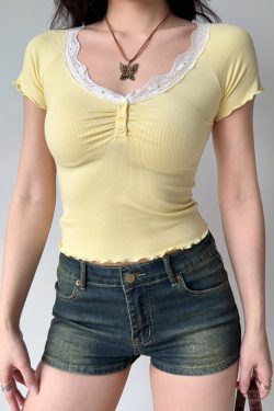 Retro Low-Waist Denim Shorts for Women - Sexy Tight-Fitting Body-Hugging Hot Pants in European and American Style