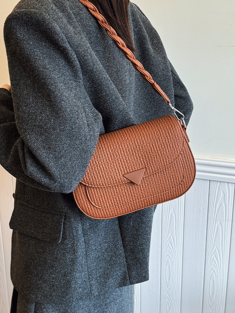 Retro Minimalist Saddle Bag for Women - 2025 Spring Casual Shoulder Bag, Trendy Versatile Design Retro Minimalist Saddle Bag for Women - 2025 Spring Casual Shoulder Bag, Trendy Versatile Design