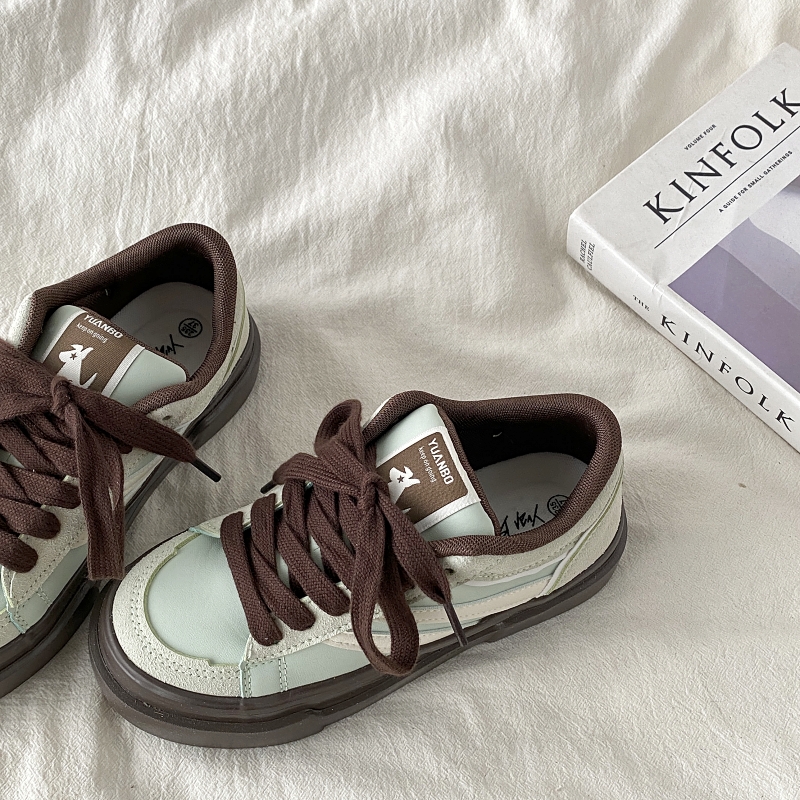 Retro Mint Green Board Shoes for Women - Spring 2025 Casual Sports Sneakers with Thick Sole, Versatile Y2K Style for Students Retro Mint Green Board Shoes for Women - Spring 2025 Casual Sports Sneakers with Thick Sole, Versatile Y2K Style for Students