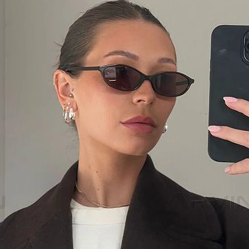 Retro Oval Narrow-Frame Sunglasses for Men and Women - Trendy Small Face Fit, Hip-Hop and Street Style, Ideal for Parties and Runway Retro Oval Narrow-Frame Sunglasses for Men and Women - Trendy Small Face Fit, Hip-Hop and Street Style, Ideal for Parties and Runway