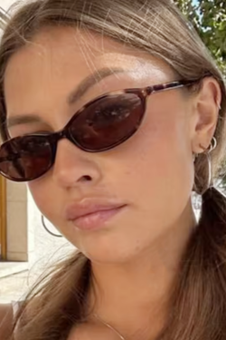 Retro Oval Narrow-Frame Sunglasses for Men and Women - Trendy Small Face Fit, Hip-Hop and Street Style, Ideal for Parties and Runway