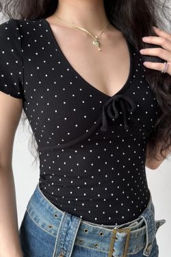 Retro Polka Dot Bow V-Neck T-Shirt for Women - Slim Fit Short Sleeve Summer Top in European American Style