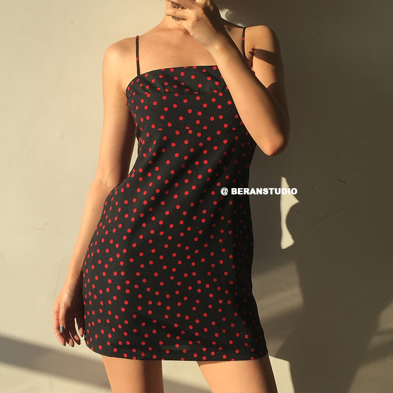 Retro Polka Dot Print Strapless Waist-Cinching Short Camisole Dress - European American Style, Cute Summer Fashion Retro Polka Dot Print Strapless Waist-Cinching Short Camisole Dress - European American Style, Cute Summer Fashion