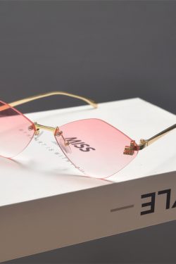 Retro Polygonal Diamond-Shaped Sunglasses for Women - Frameless Cut-Edge, Small Face Flattering, Trendy High-End Fashion Eyewear