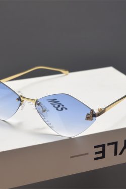 Retro Polygonal Diamond-Shaped Sunglasses for Women - Frameless Cut-Edge, Small Face Flattering, Trendy High-End Fashion Eyewear