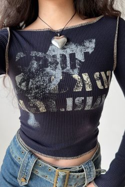 Retro Printed Long Sleeve T-shirt for Women - Slim Fit European & American Style Top, Perfect for Y2K and 90s Fashion