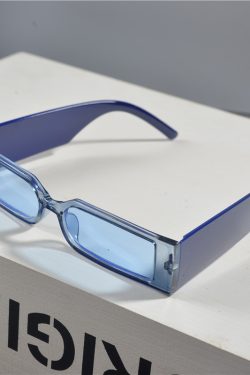 Retro Rectangular Narrow-Frame Sunglasses for Men and Women - Trendy Hip-Hop Street Style, Disco-Inspired Fashion Eyewear