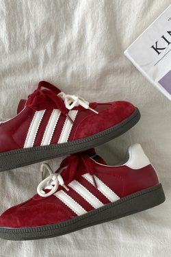 Retro Red Training Shoes for Women - 2025 Spring Versatile Flat Sneakers, Casual Sports Shoes in Y2K Style