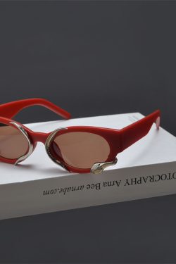 Retro Snake-Shaped Cat-Eye Sunglasses for Women - Millennium Style Korean Trendy Hip-Hop Party Eyewear
