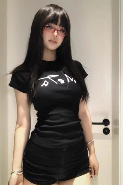 Retro Spicy Girl Letter Print Short Sleeve T-Shirt for Women - Waist-Cinching, Slim-Fit Stretchy Summer Top