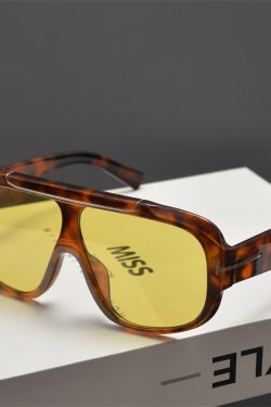 Retro Square Frame Round Face Sunglasses for Men and Women, Trendy Windproof Cycling Shades, Hip-Hop Style Eyewear