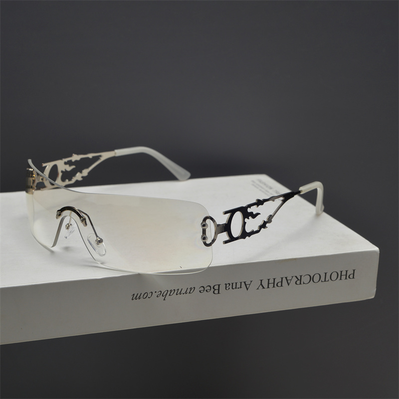 Retro Square Frameless Cut-Edge Sunglasses for Women - Millennial Punk Style, Internet Celebrity Street Fashion Accessory Retro Square Frameless Cut-Edge Sunglasses for Women - Millennial Punk Style, Internet Celebrity Street Fashion Accessory