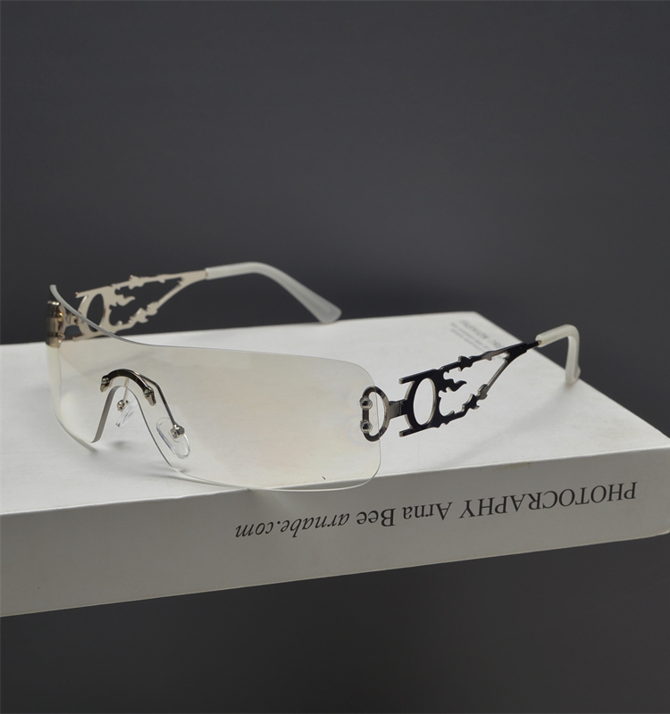 Retro Square Frameless Cut-Edge Sunglasses for Women - Millennial Punk Style, Internet Celebrity Street Fashion Accessory Retro Square Frameless Cut-Edge Sunglasses for Women - Millennial Punk Style, Internet Celebrity Street Fashion Accessory