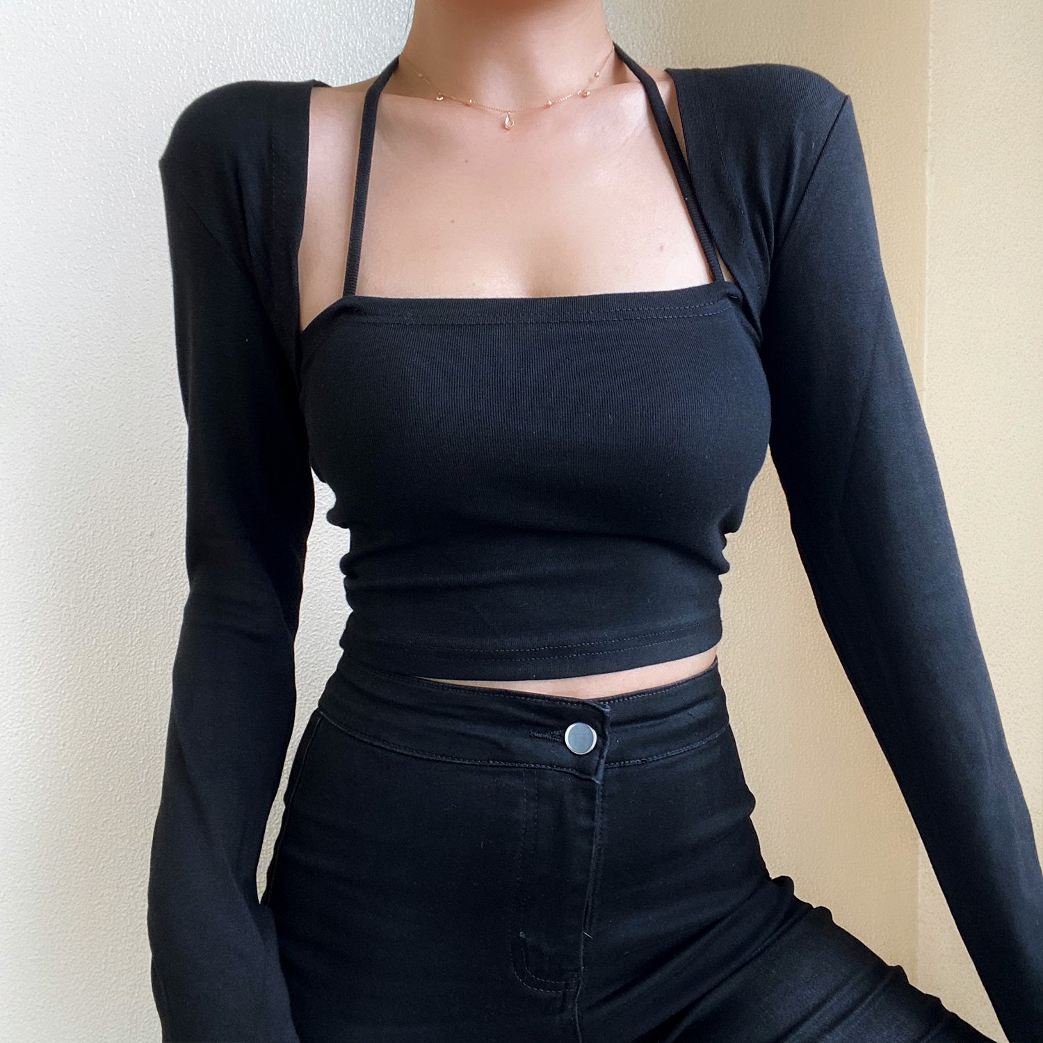 Retro Strapless High-Waisted Short Camisole and Shawl Cardigan Two-Piece Set for Women - European American Style Fashion Retro Strapless High-Waisted Short Camisole and Shawl Cardigan Two-Piece Set for Women - European American Style Fashion