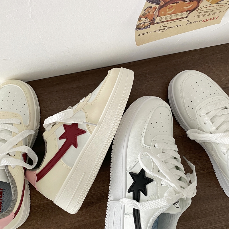 Retro Thick-Soled Star Sneakers for Women - Casual White Sports Shoes, 2025 Spring Style, Versatile Trendy Footwear Retro Thick-Soled Star Sneakers for Women - Casual White Sports Shoes, 2025 Spring Style, Versatile Trendy Footwear