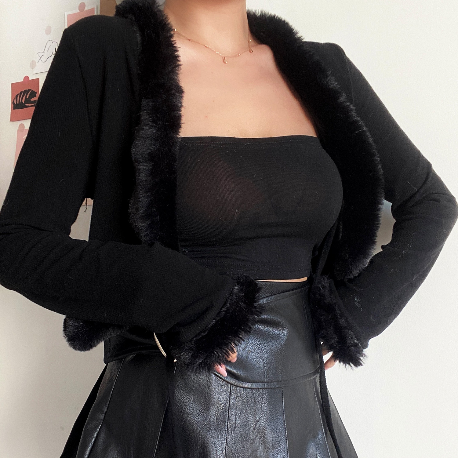 Retro V-Neck Tie Cute Fur Collar Spliced High-Waisted Short Cardigan Jacket for Women - 90s Inspired Fashion Retro V-Neck Tie Cute Fur Collar Spliced High-Waisted Short Cardigan Jacket for Women - 90s Inspired Fashion