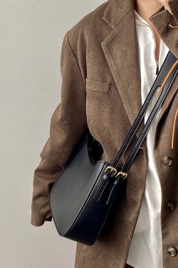 Retro Women's Underarm Saddle Bag - Versatile Crossbody Bag for Spring/Summer 2025, Trendy Niche Design, Chic and Stylish