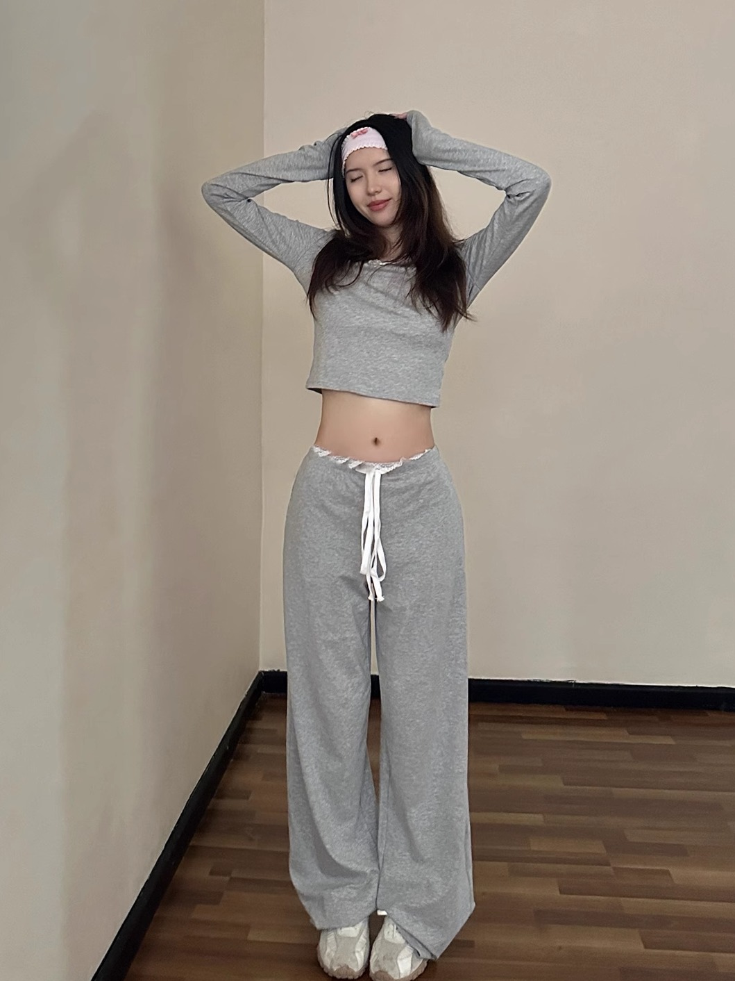 Round Neck Lace Long Sleeve Top & Straight Leg Trousers Slim Fit Set for Women - 2025 Spring Fashion, Elegant Style Round Neck Lace Long Sleeve Top & Straight Leg Trousers Slim Fit Set for Women - 2025 Spring Fashion, Elegant Style