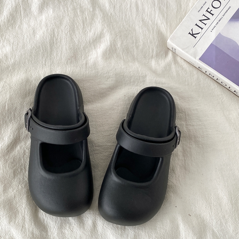 Round-Toe Mary Jane Slippers for Women - Summer 2025 Thick-Soled Closed-Toe Half Slippers, Trendy Holey Design for Outdoor Wear Round-Toe Mary Jane Slippers for Women - Summer 2025 Thick-Soled Closed-Toe Half Slippers, Trendy Holey Design for Outdoor Wear