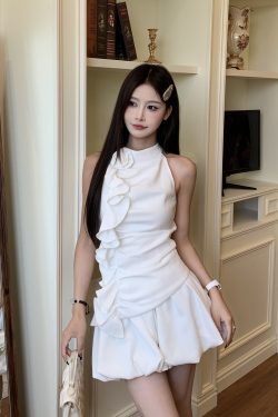 Ruffled Neck Hanging Neck Vest Top and Flower Bud Skirt Set for Women - Summer Sweet 90s Style Fashion Outfit