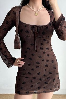 Self-Made American Vintage U-Neck Tie Embroidered Mini Dress - Slim Fit Hot Girl Style for 90s and Y2K Fashion