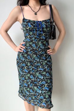 Self-Made Vintage Print Cami Dress - Mid-Length Vacation Dress for Effortless 90s and Y2K Style