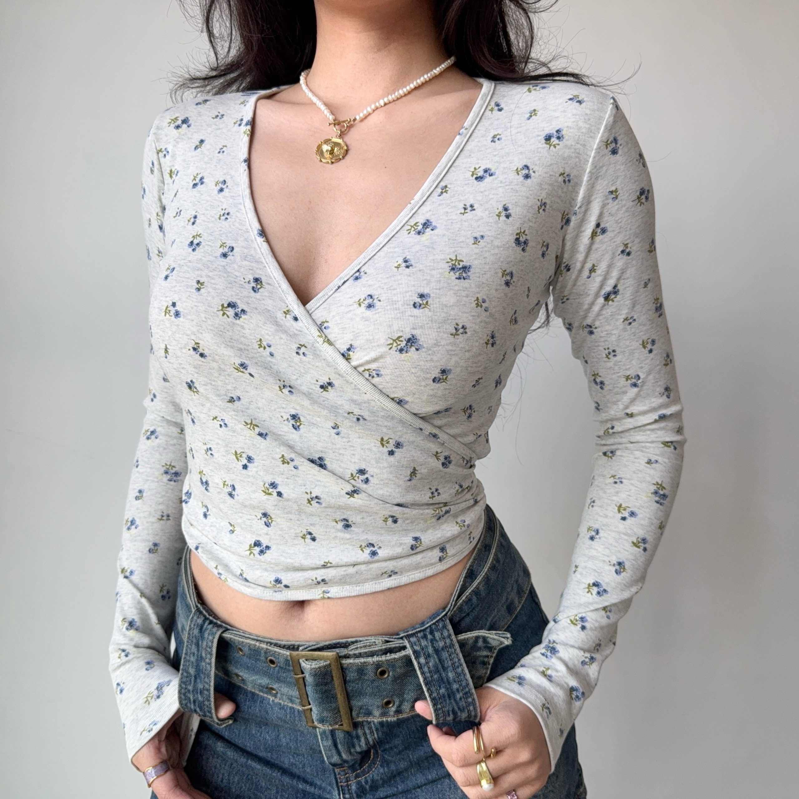 Sexy Cross V-Neck Wrap Long Sleeve Floral T-Shirt - European American Style Women's Top - Trendy Y2K Fashion Sexy Cross V-Neck Wrap Long Sleeve Floral T-Shirt - European American Style Women's Top - Trendy Y2K Fashion