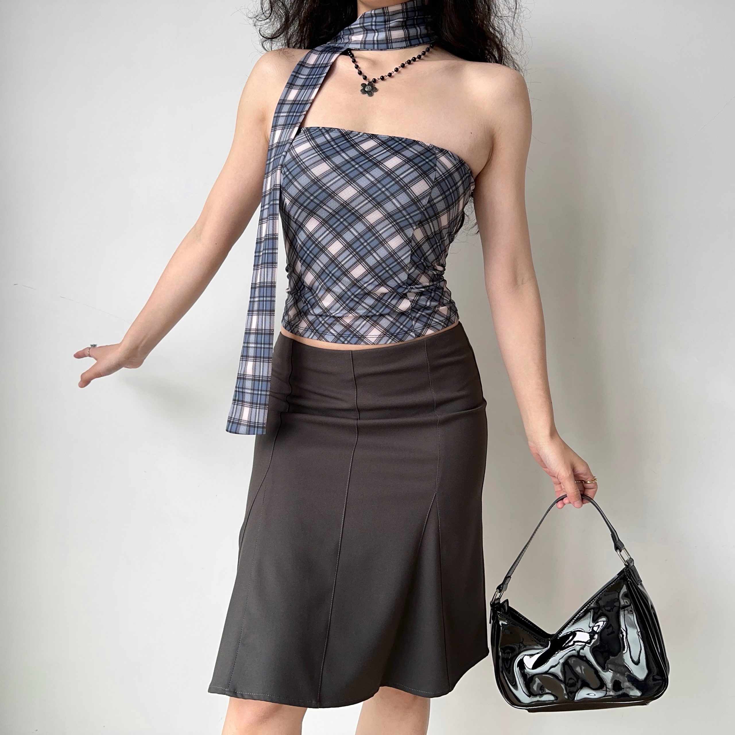Sexy Plaid Strapless Top with Scarf - Women's Sleeveless Slim Fit - European & American Style - Summer Fashion 90s Inspired Sexy Plaid Strapless Top with Scarf - Women's Sleeveless Slim Fit - European & American Style - Summer Fashion 90s Inspired