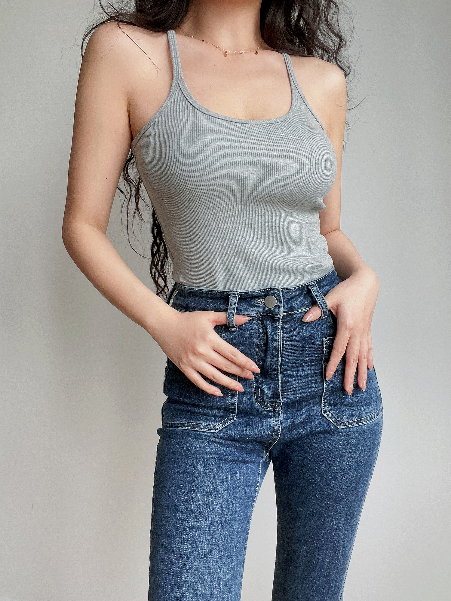 Sexy U-Neck Minimalist Basic Solid Color Stretchy Slim-Fit Thin Strap Tank Top - European American Style, Versatile Essential for 90s Y2K Fashion Sexy U-Neck Minimalist Basic Solid Color Stretchy Slim-Fit Thin Strap Tank Top - European American Style, Versatile Essential for 90s Y2K Fashion