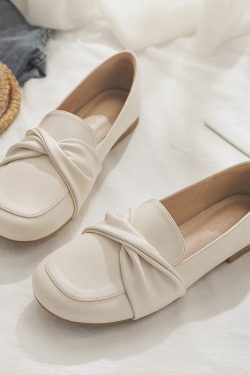 Sheepskin Gentle Evening Wind Style Skirt & Flat Fairy Shoes - Two-Way French Temperament for Spring & Autumn Fashion