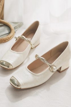 Sheepskin National Style Cheongsam Mary Jane Shoes for Women - Elegant Evening Flats, French-Inspired Design for Skirts