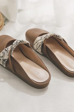 Sheepskin Open-Toe Slip-On Slippers for Women - Spring 2025 Stylish Outdoor Flats, Comfortable Summer Footwear